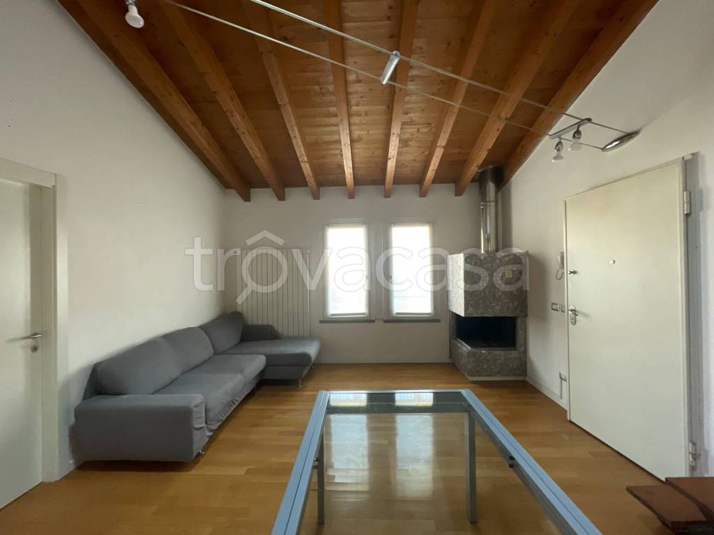 Appartamento in vendita ad Antegnate via Alessandro Manzoni