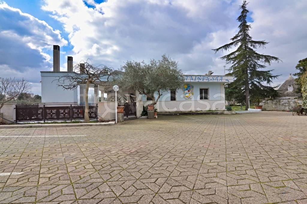 Villa in vendita a Castellana Grotte strada Comunale Pizzo Grosso