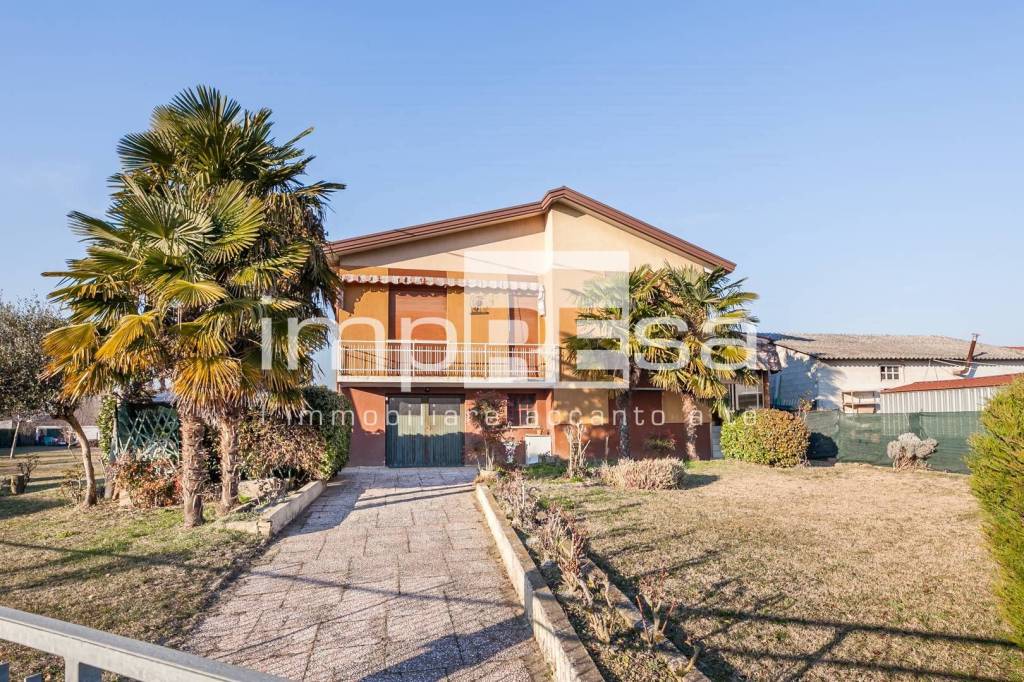 Villa in vendita a Silea via pozzetto