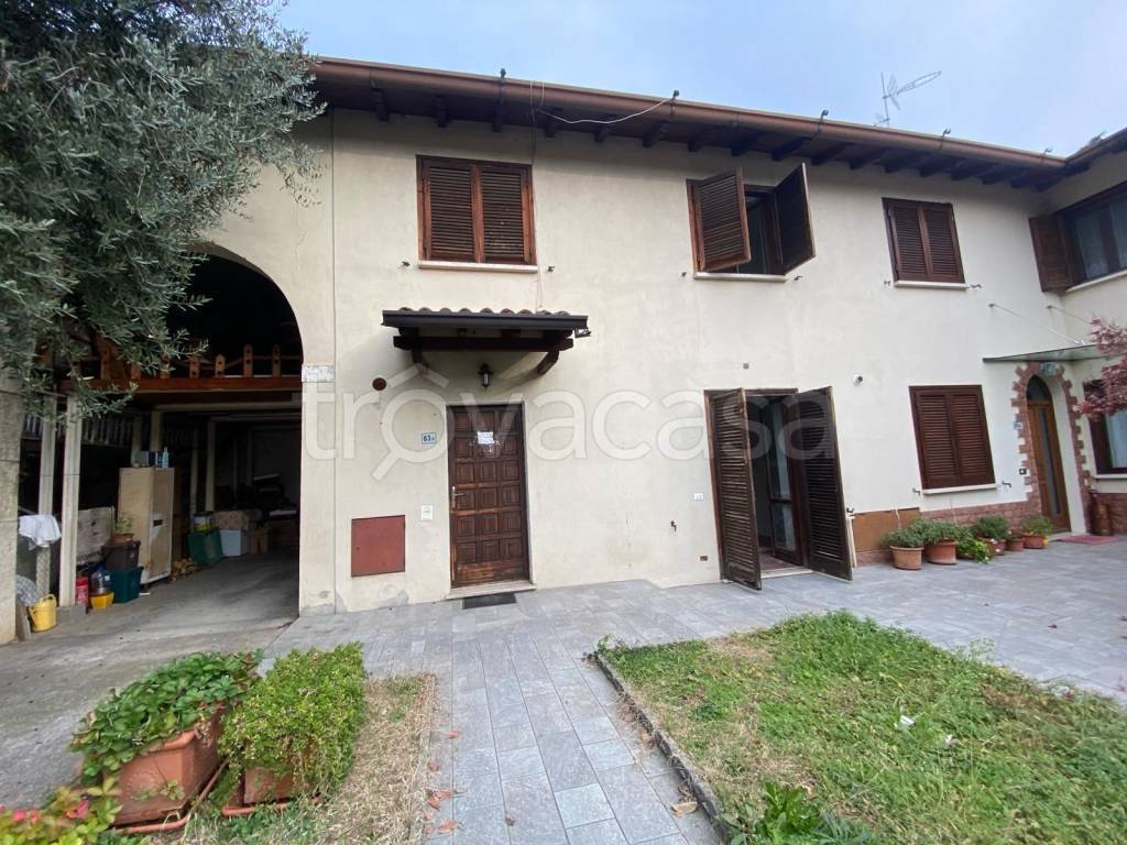 Casa Indipendente in vendita a Villa Carcina via 4 Novembre