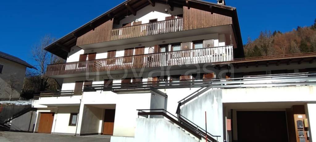 Appartamento in vendita a Vallada Agordina frazione Mas, 47
