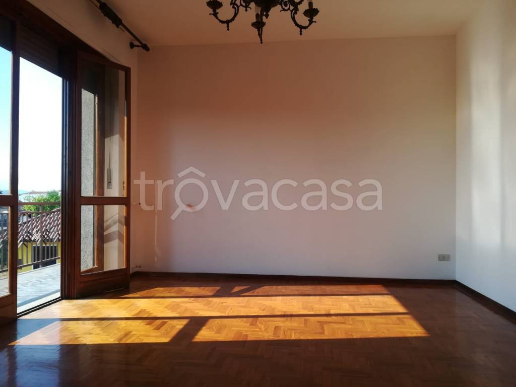 Appartamento in in vendita da privato a Bianzè via Circonvallazione, 48