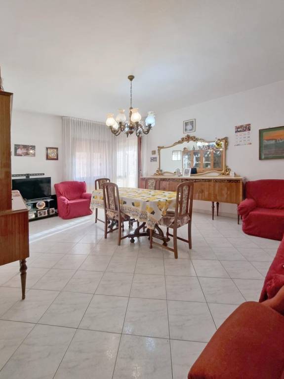 Appartamento in vendita a Chioggia via Natale Schiavoni, 13A