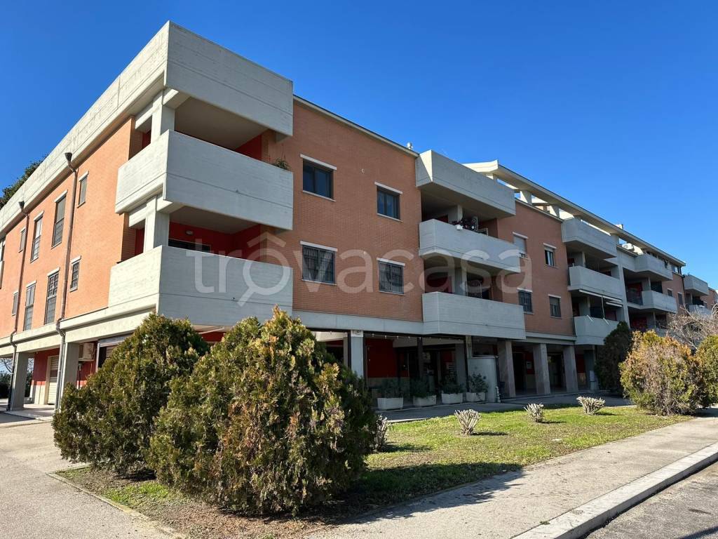 Appartamento in vendita a Foggia via Mario Forcella