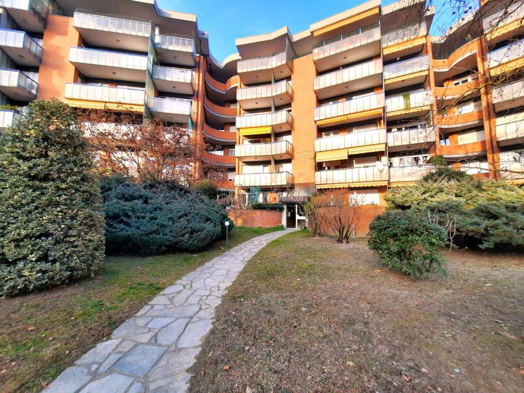 Appartamento in vendita a Banchette via Pavone, 52