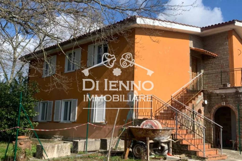 Appartamento in vendita a Manziana via Giuseppe Mazzini