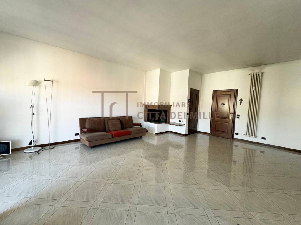 Appartamento in vendita a Bergamo via Giovanni Pezzotta