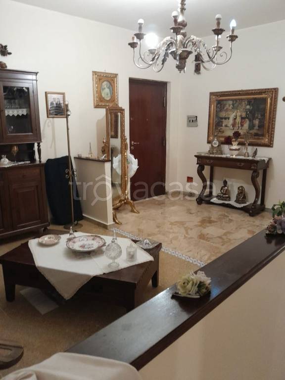 Appartamento in in vendita da privato a Belmonte Mezzagno via Vladimir Ilic Ulianov Lenin, 45