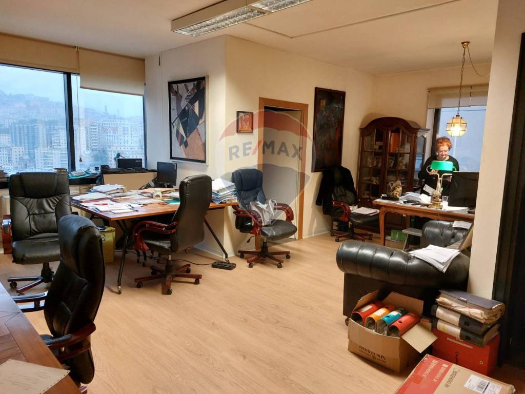 Ufficio in affitto a Genova corte Dei Lambruschini