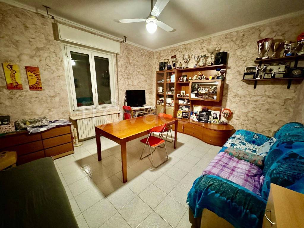 Appartamento in vendita a Piacenza via Serravalle Libarna