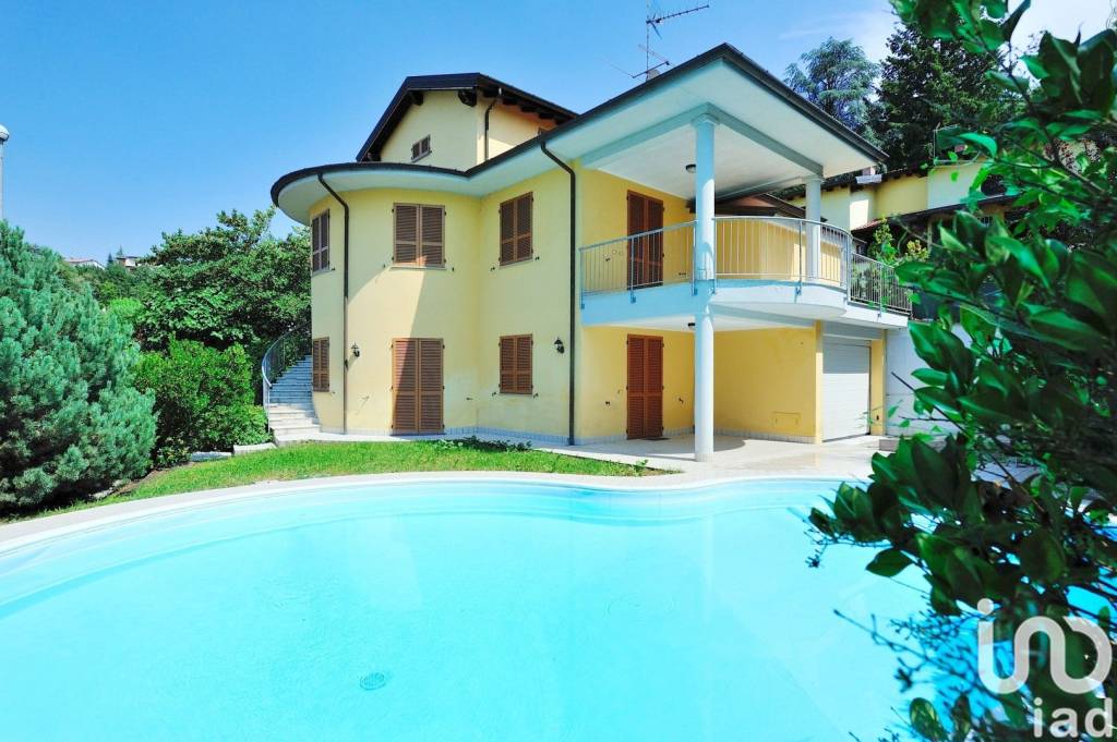 Villa in vendita a Rivergaro via Giordano