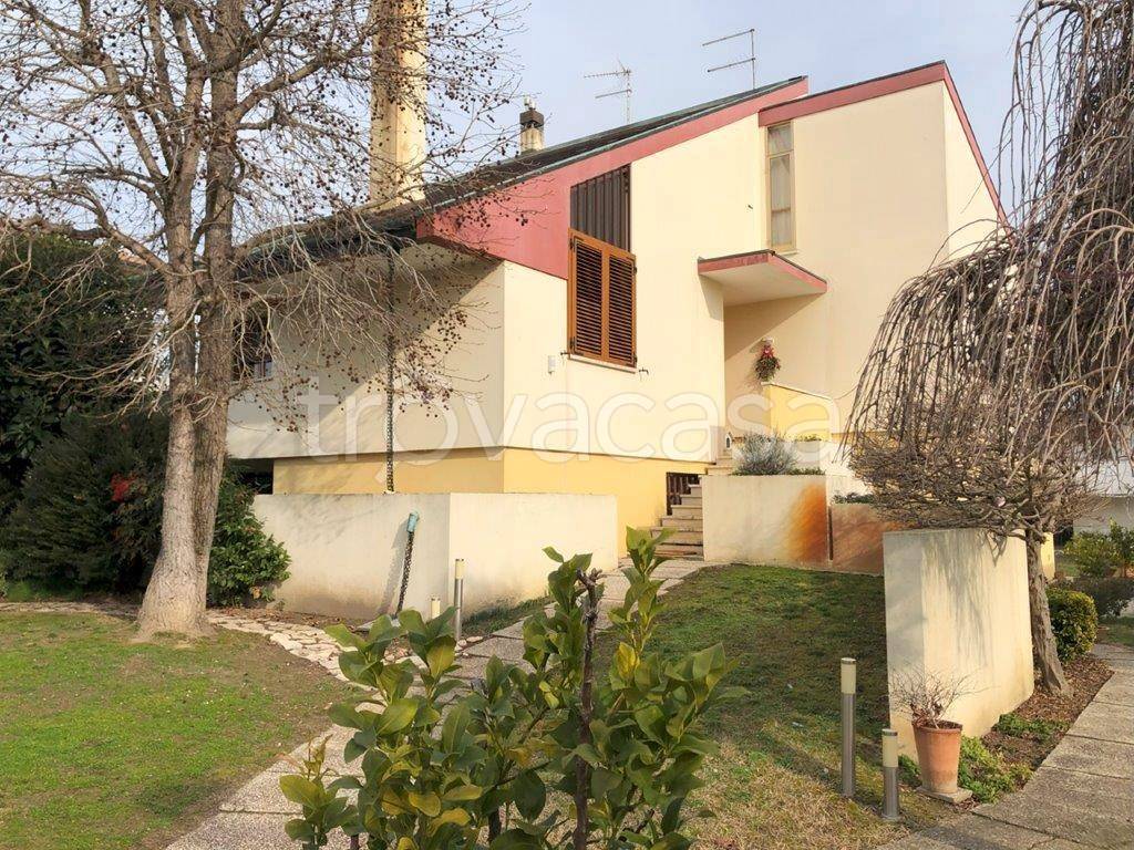 Villa Bifamiliare in vendita a Copparo via 25 Aprile