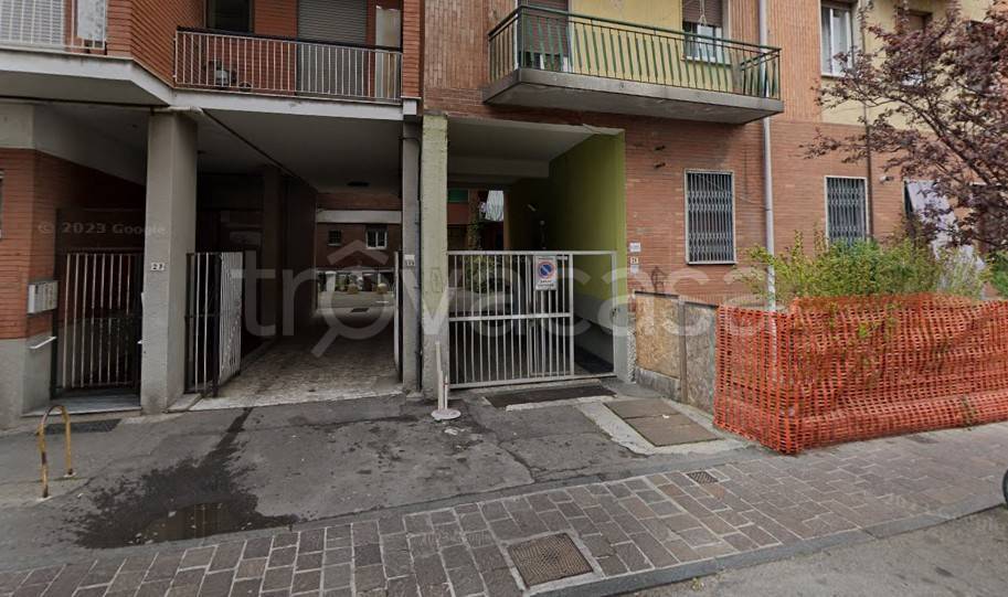 Garage in vendita a Baranzate via Gorizia, 41