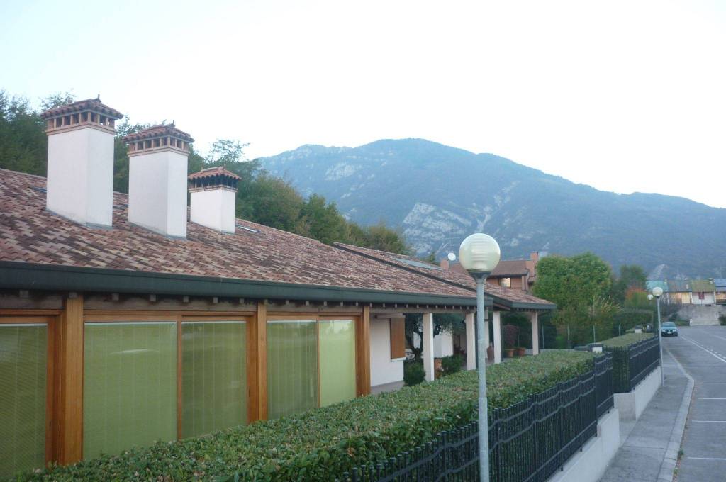 Villa in in vendita da privato a Montereale Valcellina