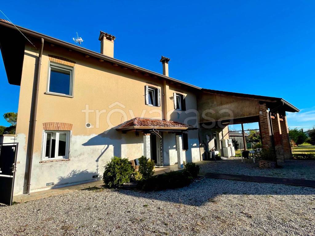 Villa in vendita a San Giorgio di Nogaro via Coronis Alta, 3