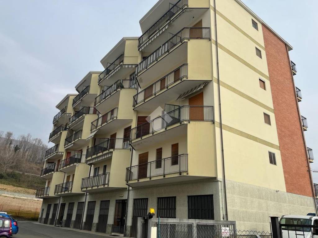 Appartamento in vendita a Rocca Canavese via levone, 21