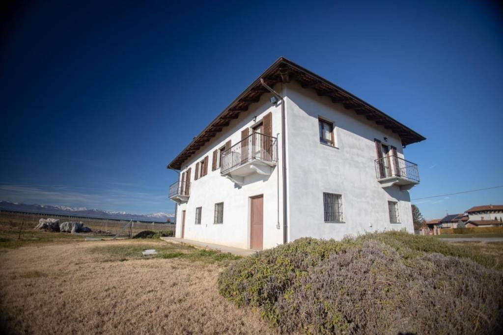 Villa in vendita a Savigliano strada Sanità, 150