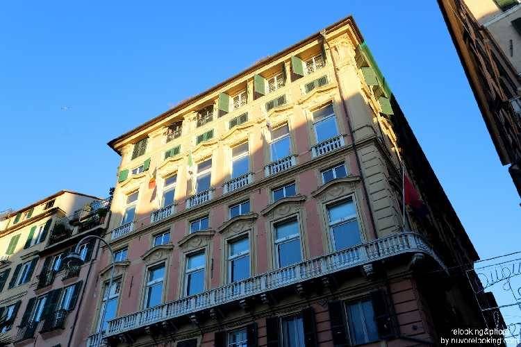 Ufficio in vendita a Genova via al Ponte Reale
