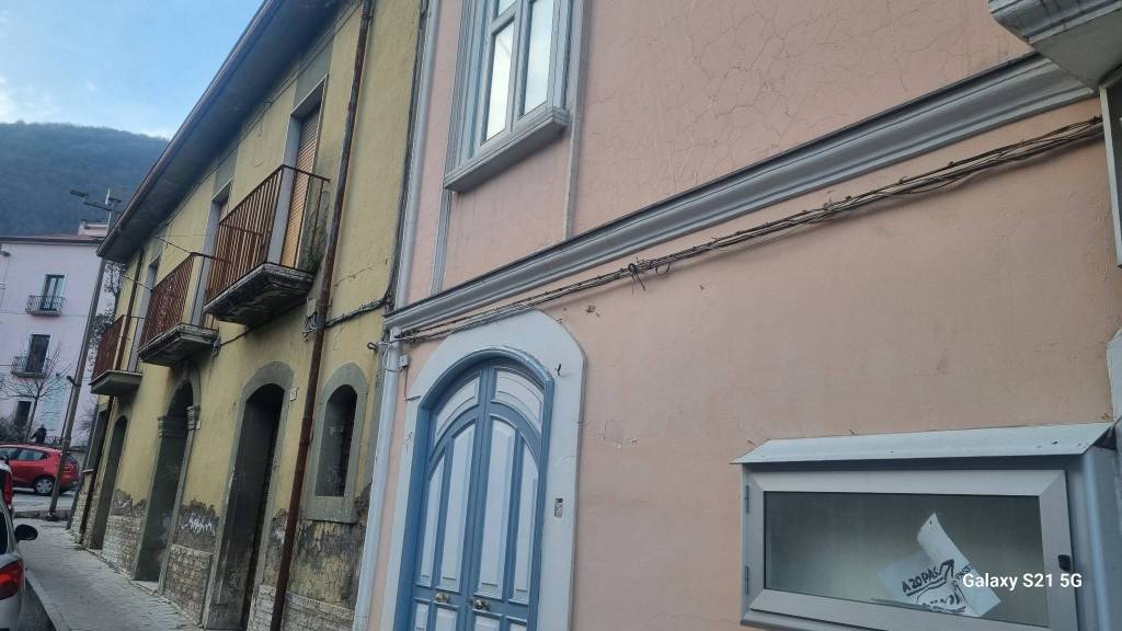 Casa Indipendente in vendita a Monteforte Irpino via Wenceslao Loffredo