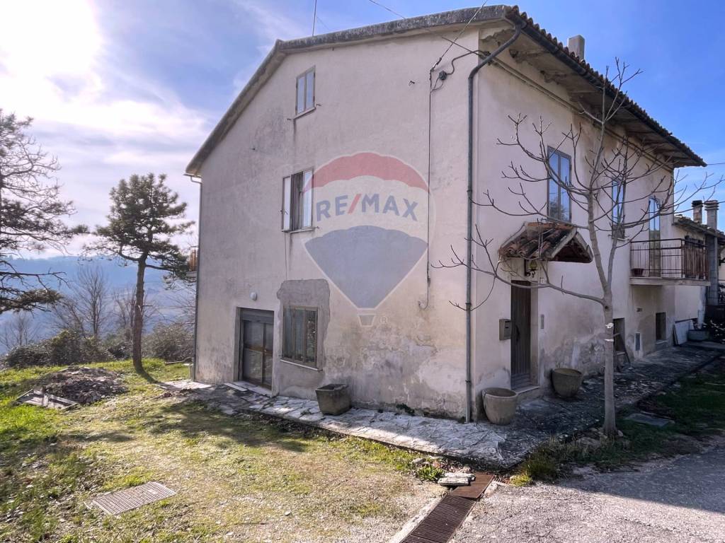 Casa Indipendente in vendita a Maiolati Spontini via Sant'Anna, 2