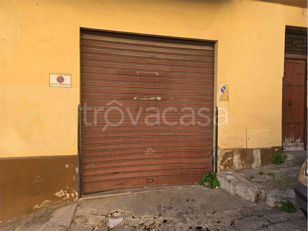 Magazzino in vendita a Termini Imerese via Ospedale Civico, 60