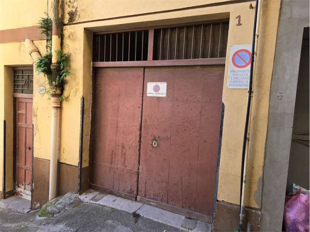 Magazzino in vendita a Termini Imerese via Ospedale Civico, 60