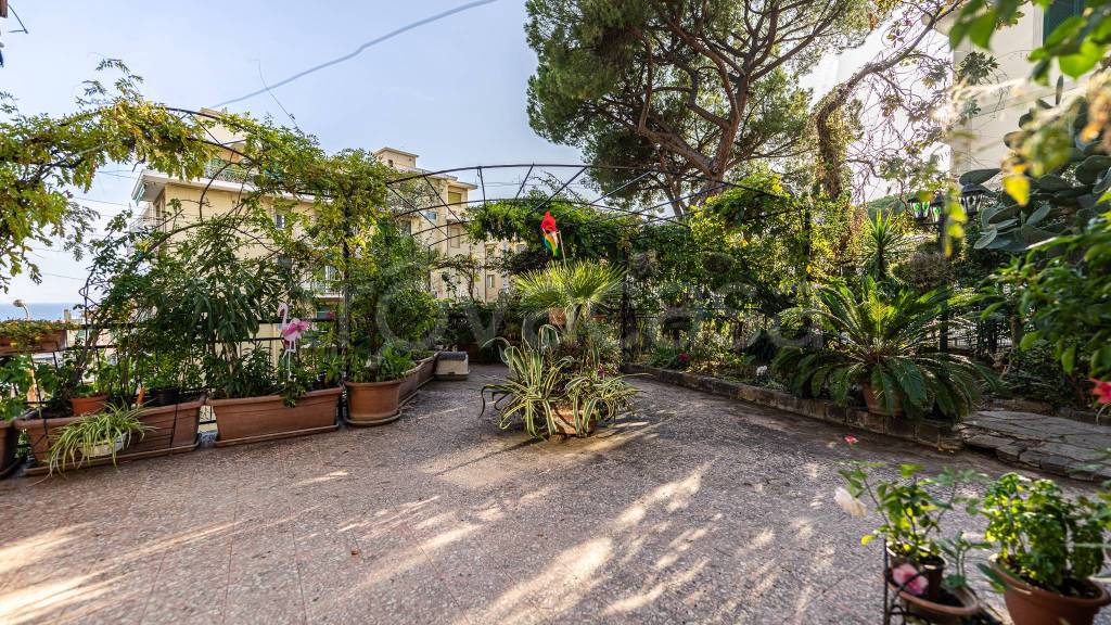 Appartamento in vendita a Sanremo strada Solaro, 14
