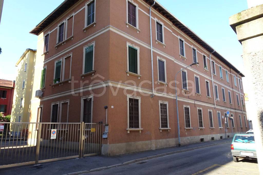 Appartamento in affitto a Rho via San Carlo Borromeo, 16