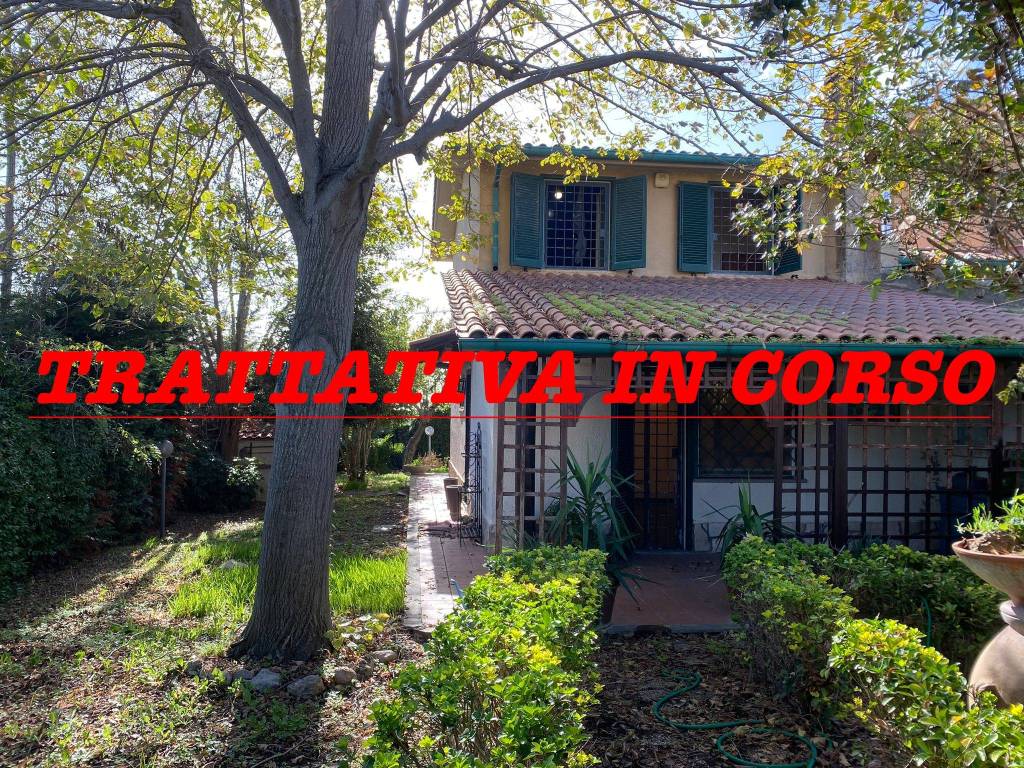 Villa Bifamiliare in vendita a Cerveteri via Tomaso Albinoni