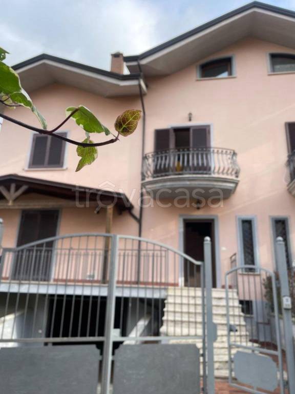 Villa a Schiera in vendita a Vairano Patenora via Celestino V