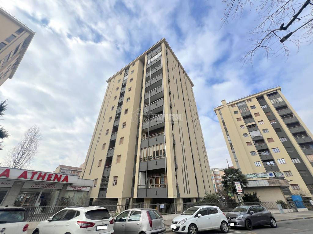 Appartamento in vendita a Torino via Nicola Porpora 44