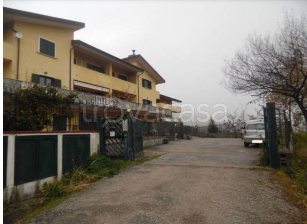 Garage in vendita a Zumpano via Bartolomeo Vivarini, 15