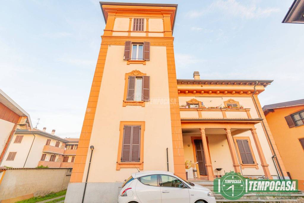 Appartamento in vendita a Lodi Vecchio via XXV Aprile 10