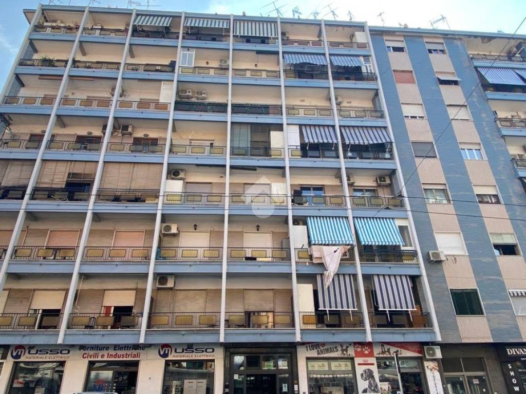 Appartamento in vendita a Napoli via Arenaccia, 280