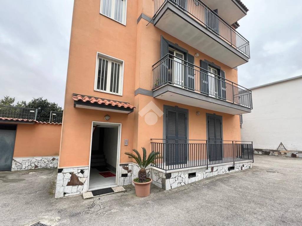 Appartamento in affitto a Marano di Napoli via Euclide, 56