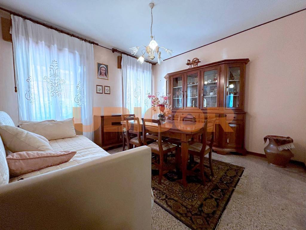 Villa Bifamiliare in vendita a Campodarsego via Bassa Prima