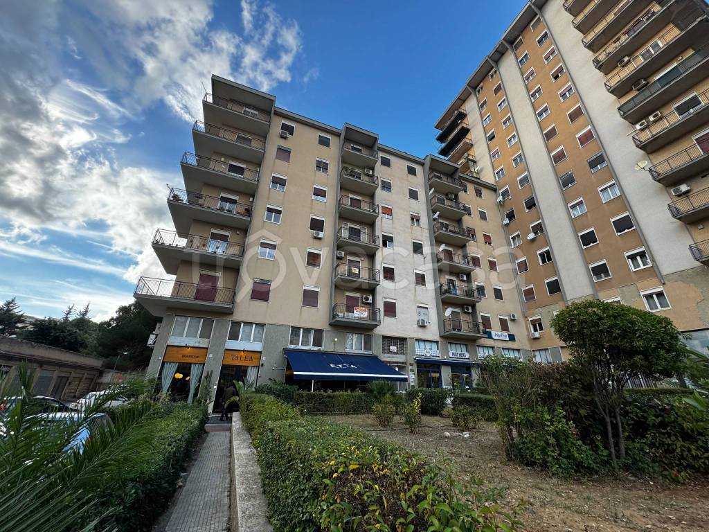 Appartamento in vendita a Caltanissetta via Libertà, 102