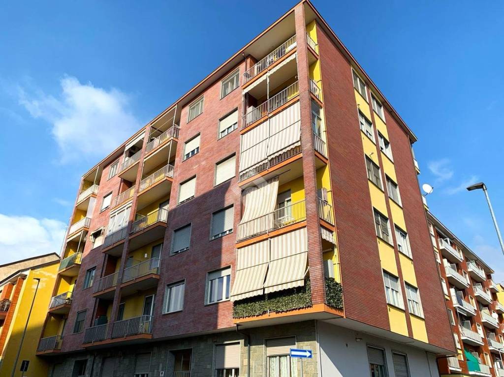 Appartamento in vendita a Nichelino via Palermo