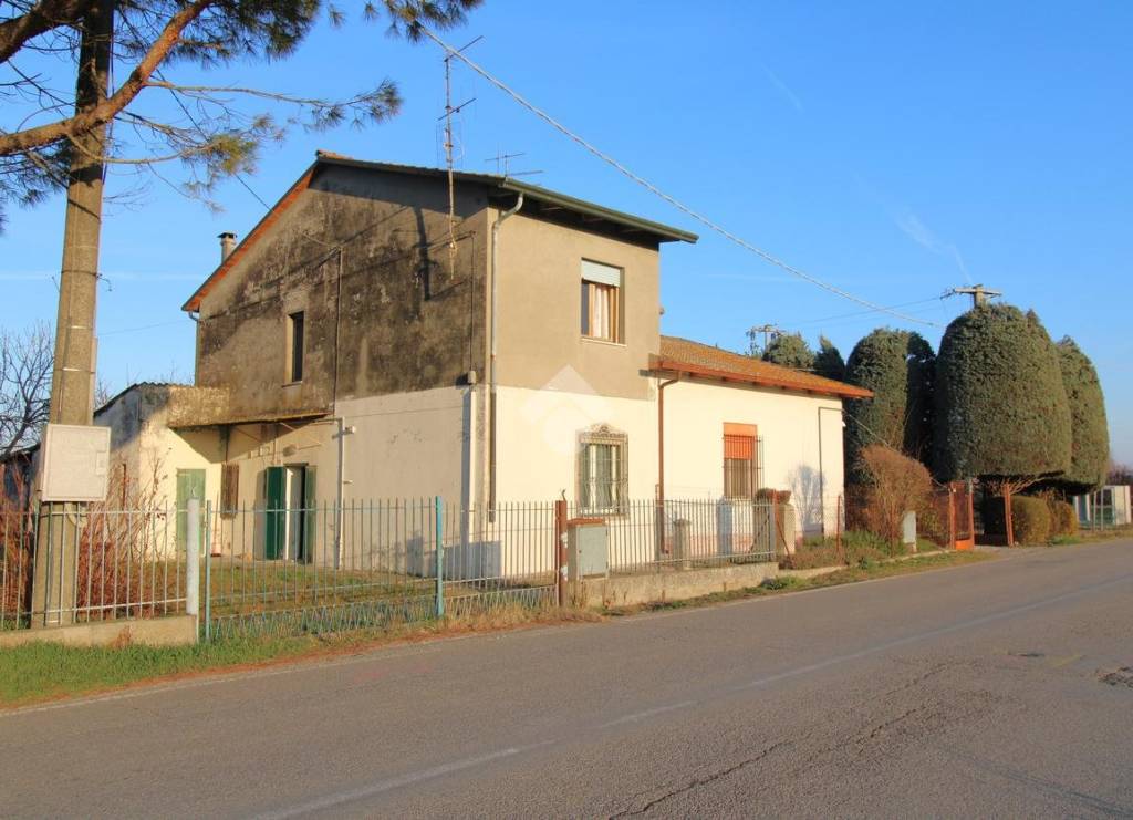 Casa Indipendente in vendita a Bertinoro via lunga, 1312