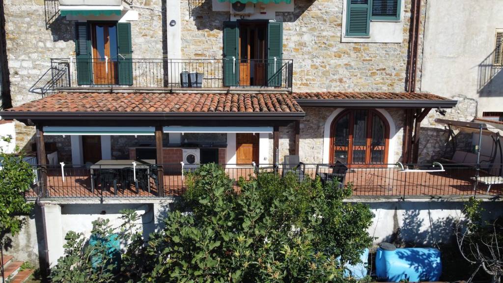 Appartamento in vendita a Ogliastro Cilento corso giuseppe garibaldi, 33