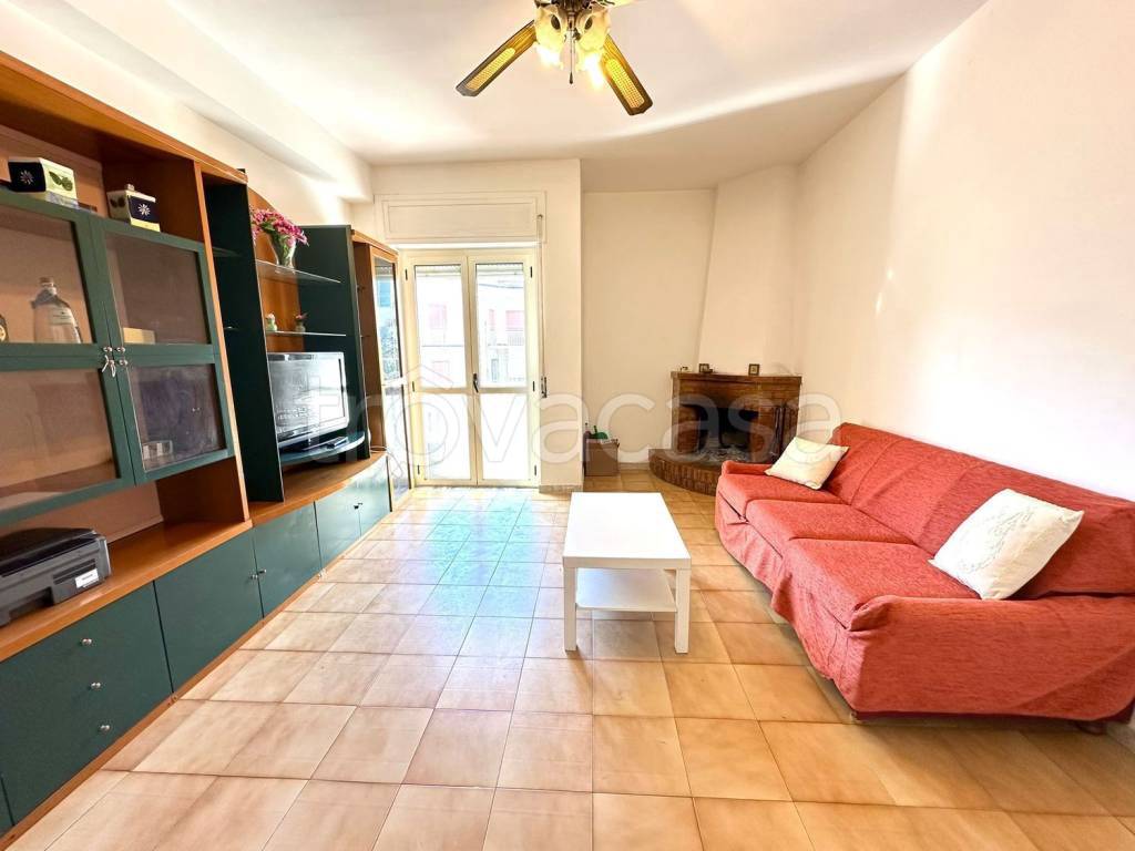 Appartamento in vendita ad Agropoli via Madonna del Carmine, 32