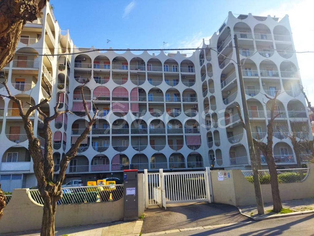 Appartamento in vendita a Bari corso Umberto I, 20B