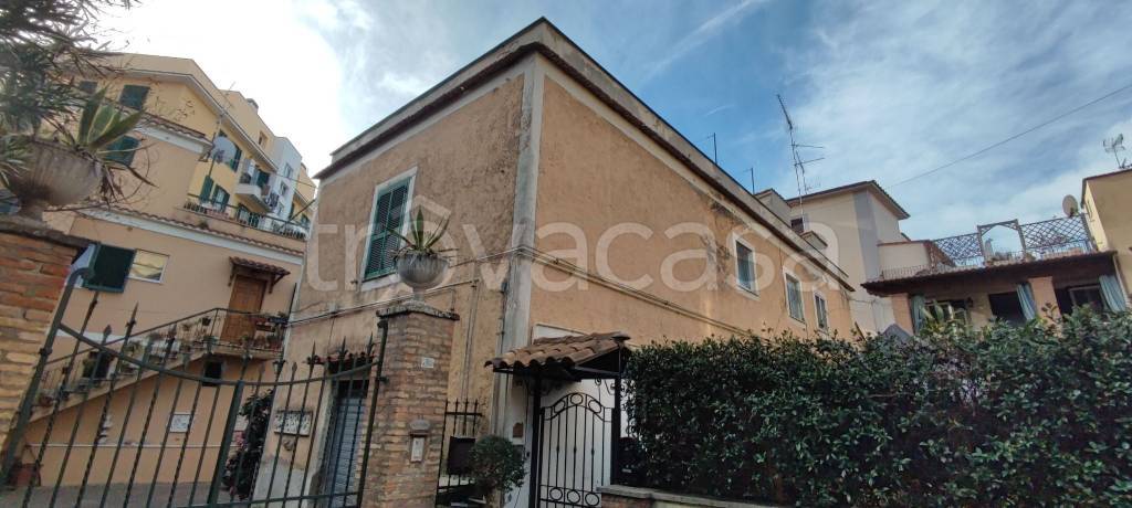 Appartamento in vendita ad Albano Laziale via Vittorio Veneto