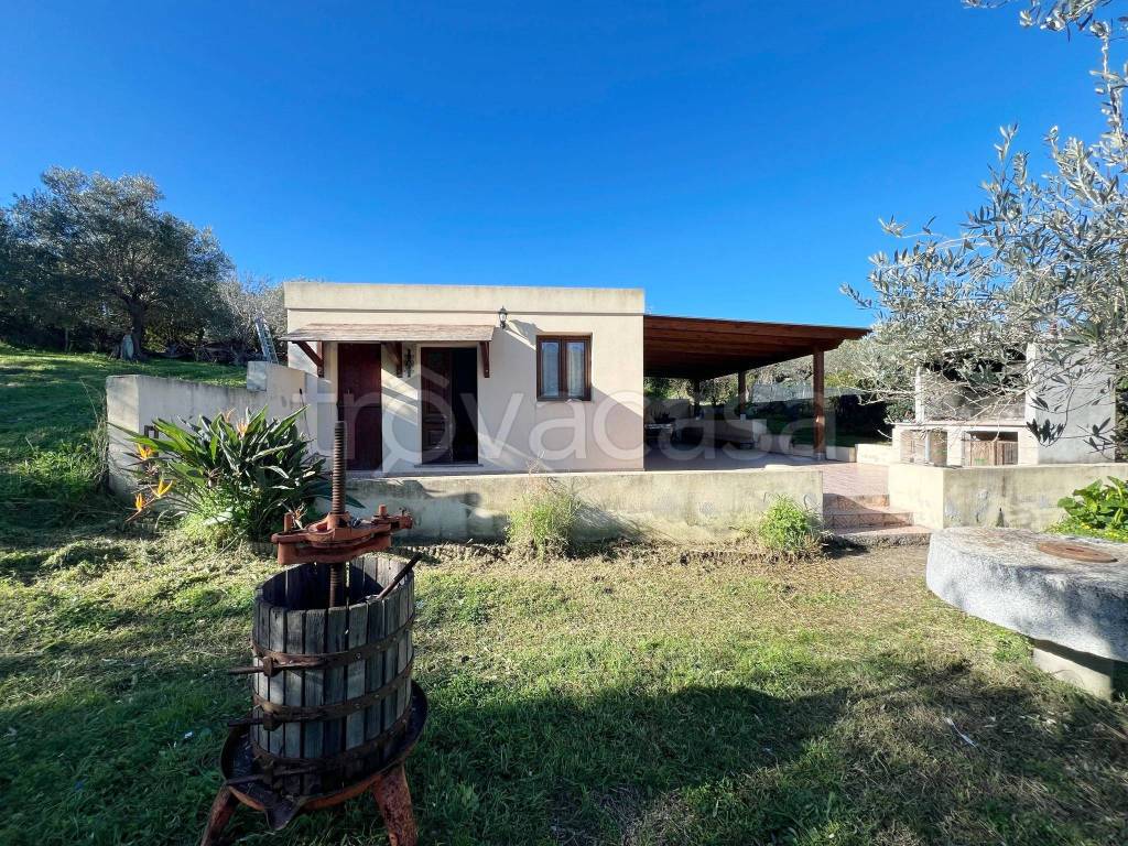 Villa in vendita ad Alghero strada Vicinale Sant'Anna Pollina