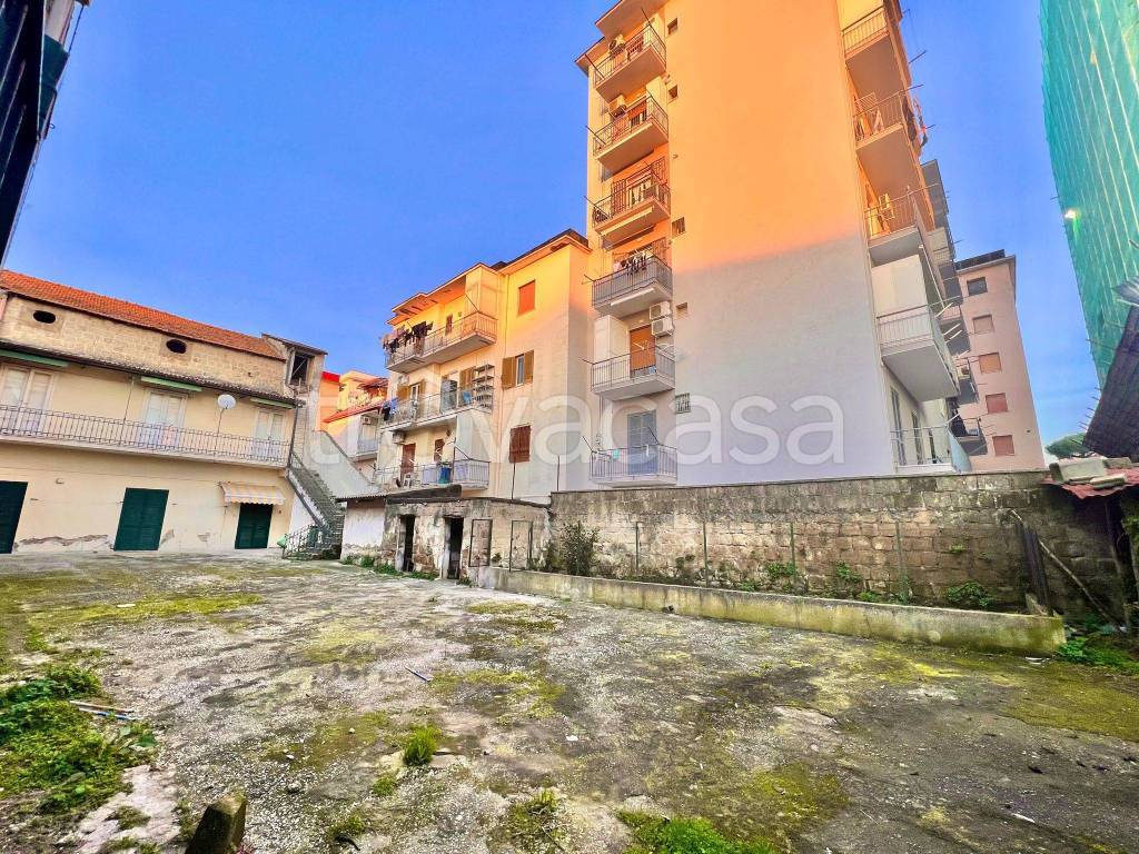 Villa Bifamiliare in vendita a Giugliano in Campania via 13 Martiri
