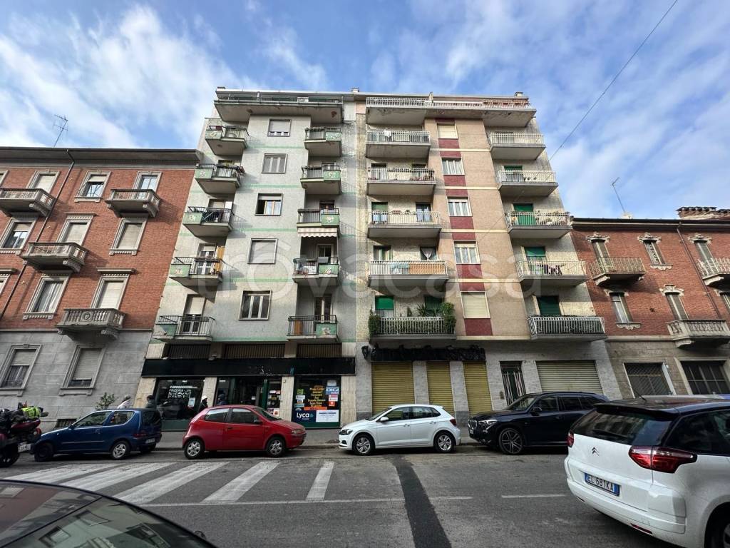 Appartamento in vendita a Torino via Renato Martorelli