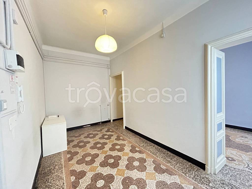 Appartamento in vendita a Genova via Eugenio Ruspoli, 1