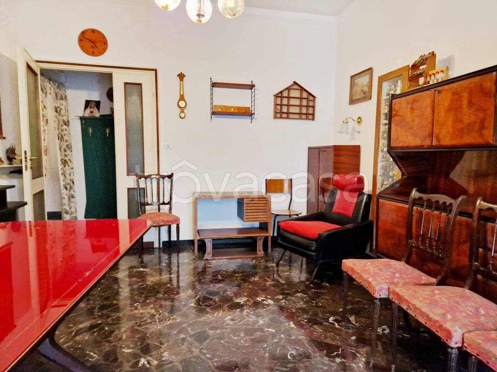 Appartamento in vendita a Genova via Dante Gaetano Storace