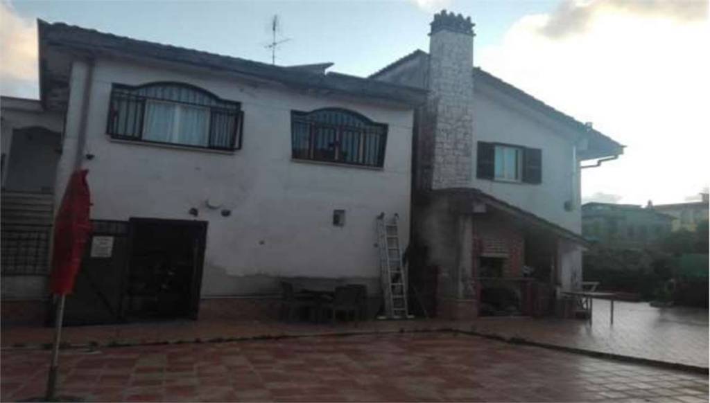 Villa in vendita ad Aprilia via Stura , 36