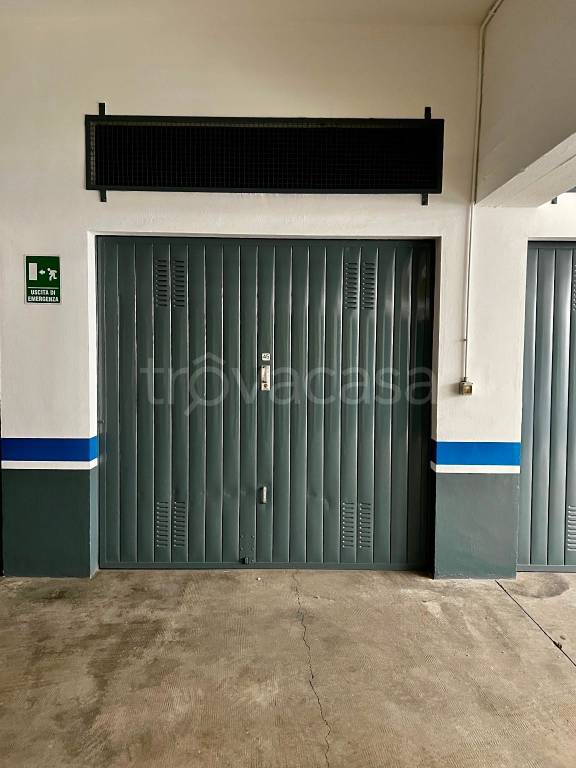 Garage in vendita a Torino via San Giorgio Canavese, 36b